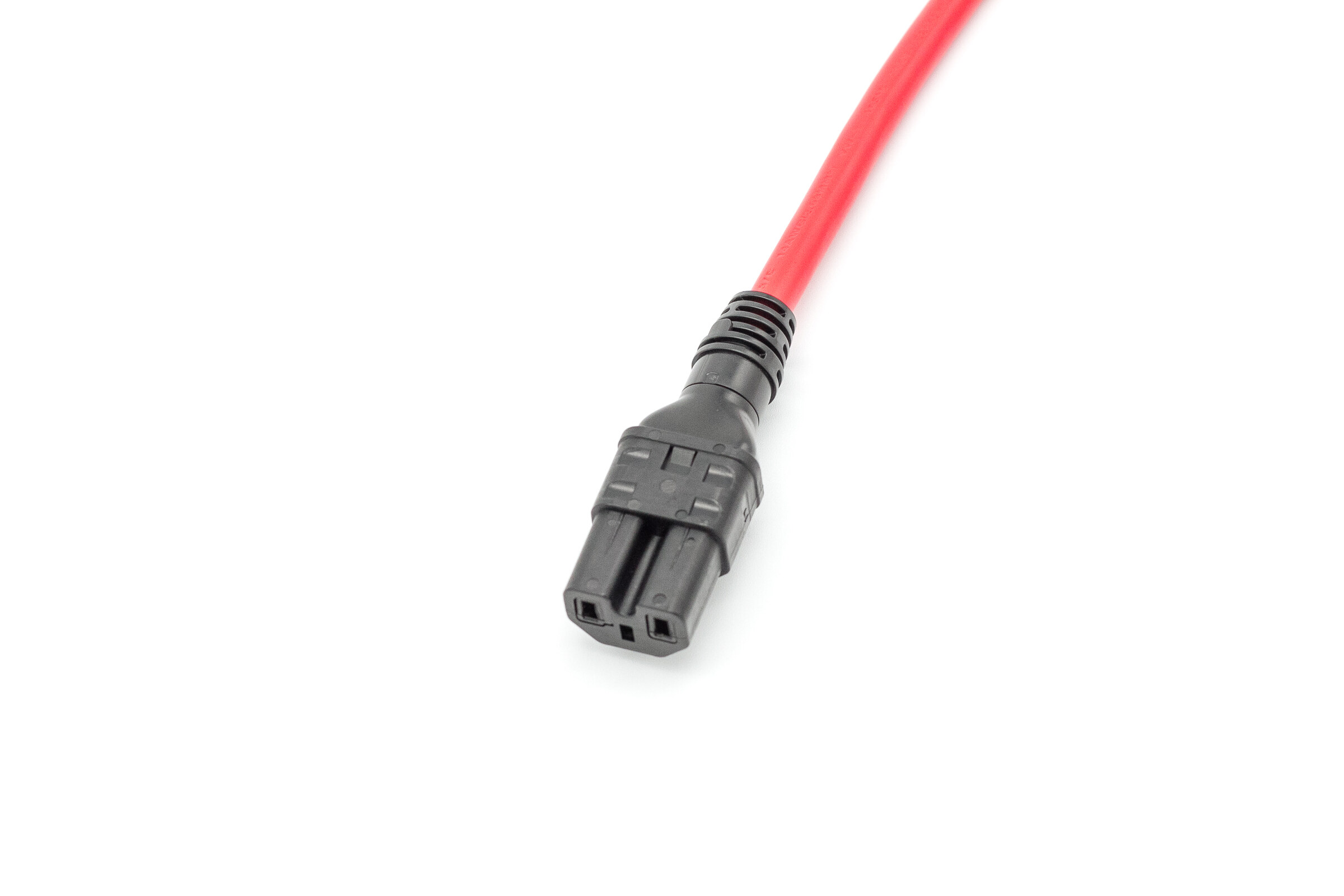 Z-Lock+ C14 to Z-Lock+ C15, 14AWG, 2M, Red | zLP-zC15-14-zC14-2mRD
